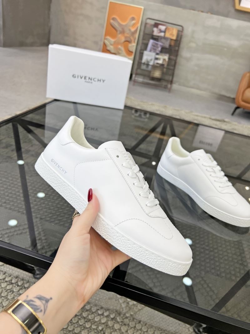 Givenchy Sneakers